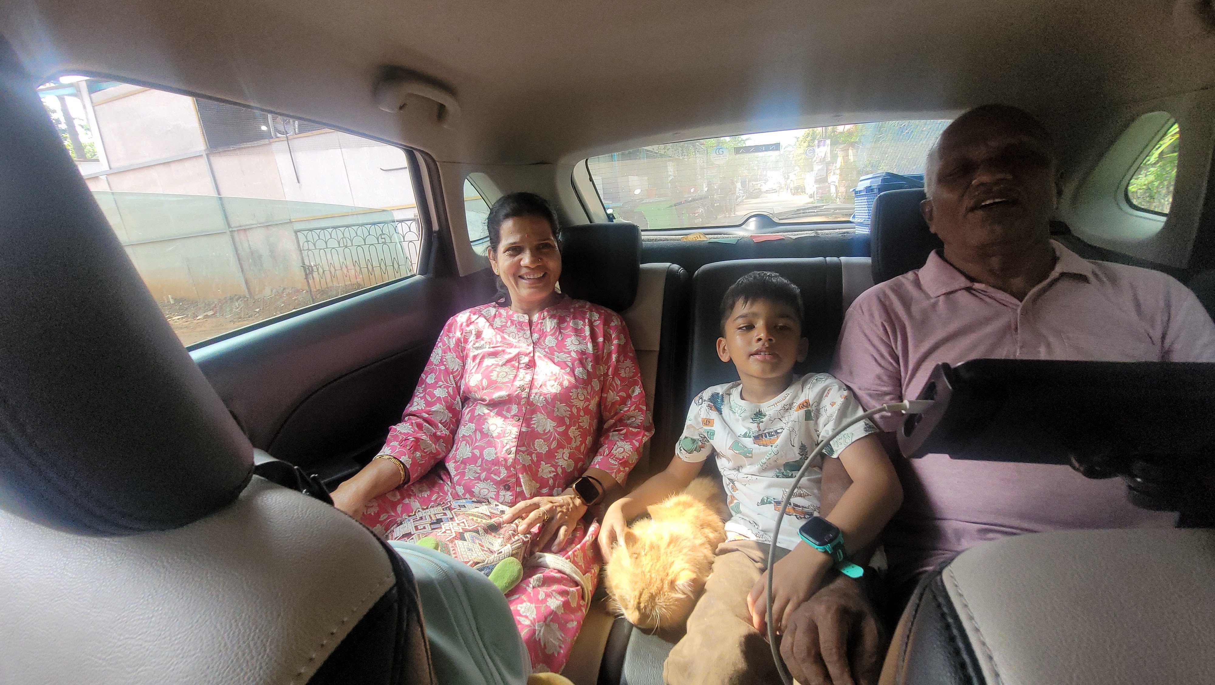 North Goa: Anjuna Beach & Night at Baga Beach