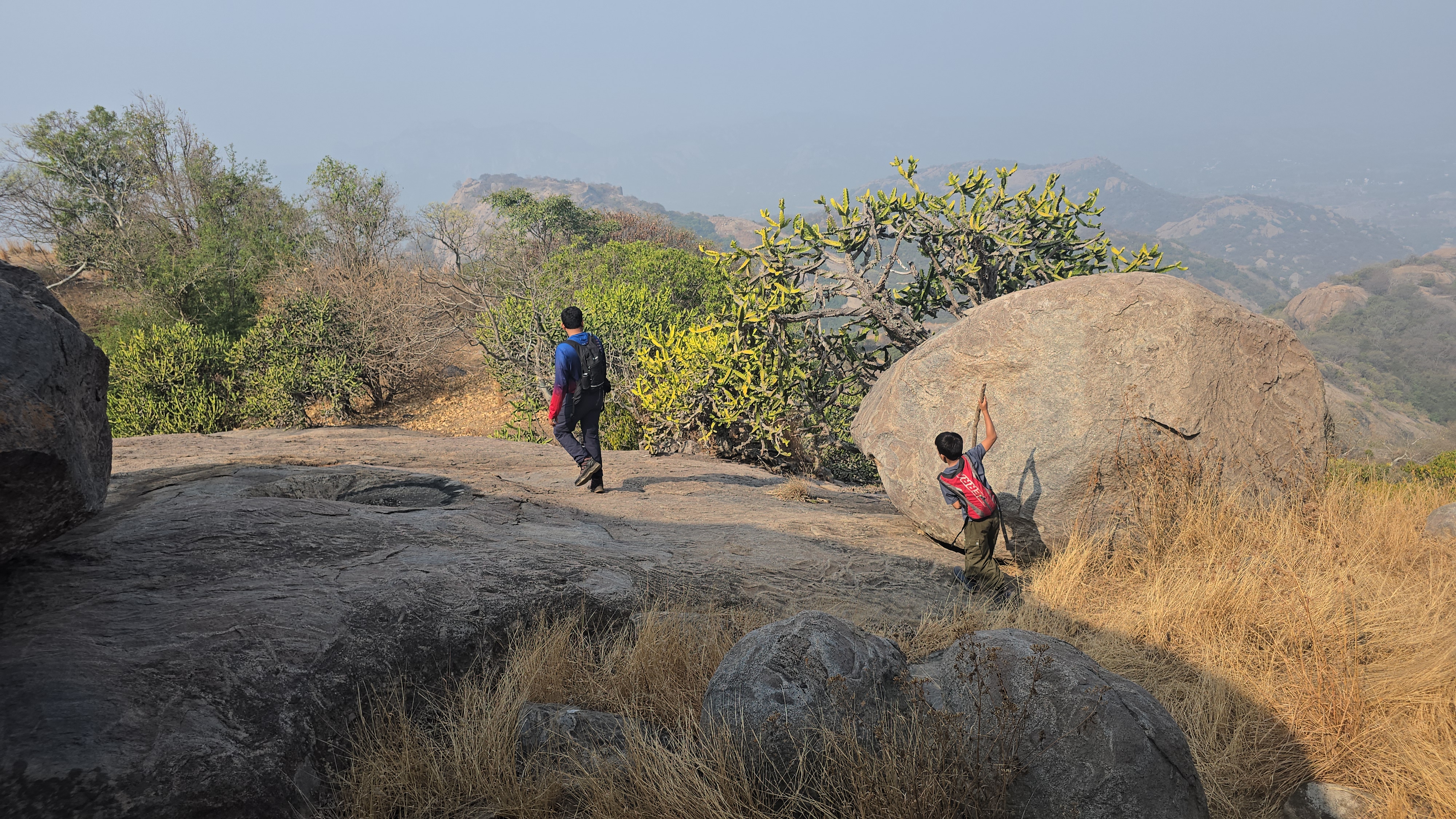 Jagadevi Trek – Ancient Fort in Krishnagiri